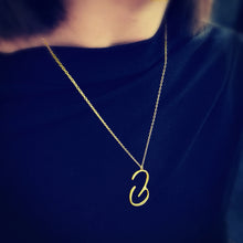 Γούρι 2026 | Αγκαλιά | Κολιέ με αλυσίδα (ασήμι, επιχρύσωση) - 2