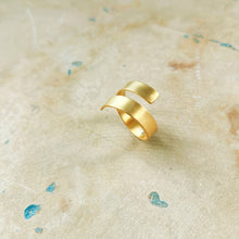 Μοντέρνο απλό επίχρυσο δαχτυλίδι Space ασήμι 925 - 2