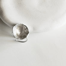 Χειροποίητο δαχτυλίδι σε αφαιρετικό σχήμα λουλουδιού Bloom (ασήμι) - 3