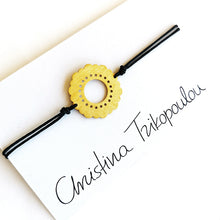 Χειροποίητο ασημένιο βραχιόλι, επίχρυσο με κορδόνι, Flower - 1