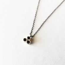 Χειροποίητo κομψό ασημένιο κολιέ με οξείδωση Molla. Συλλογή Natura. - 2