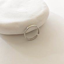Χειροποίητο δαχτυλίδι βέρα Texture Circle (ασήμι) - 2
