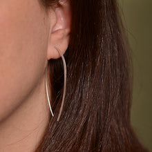 Modern Dangle Earrings in Oval Shape Texture Oval (Silver) - 1
