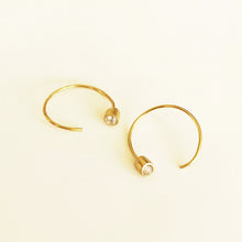 Miniature earrings inspired by a small flower (gold plated silver) - 2
